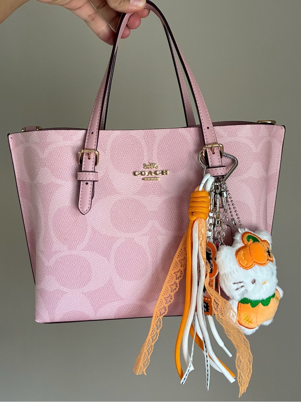 Hello Kitty Halloween Pumpkin Plush Keychain Bag Charm